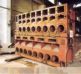 機(jī)車(chē)發(fā)動(dòng)機(jī)機(jī)體
